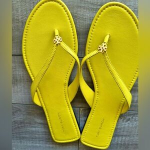 Tory Burch Bright Yellow Leather Thong Sandals with Gold Logo